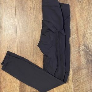 Lululemon Power Thru Leggings size 2 NWOT 25” length